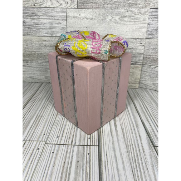 Easter wooden gifts with rustic decoration. - Picture 6 of 11